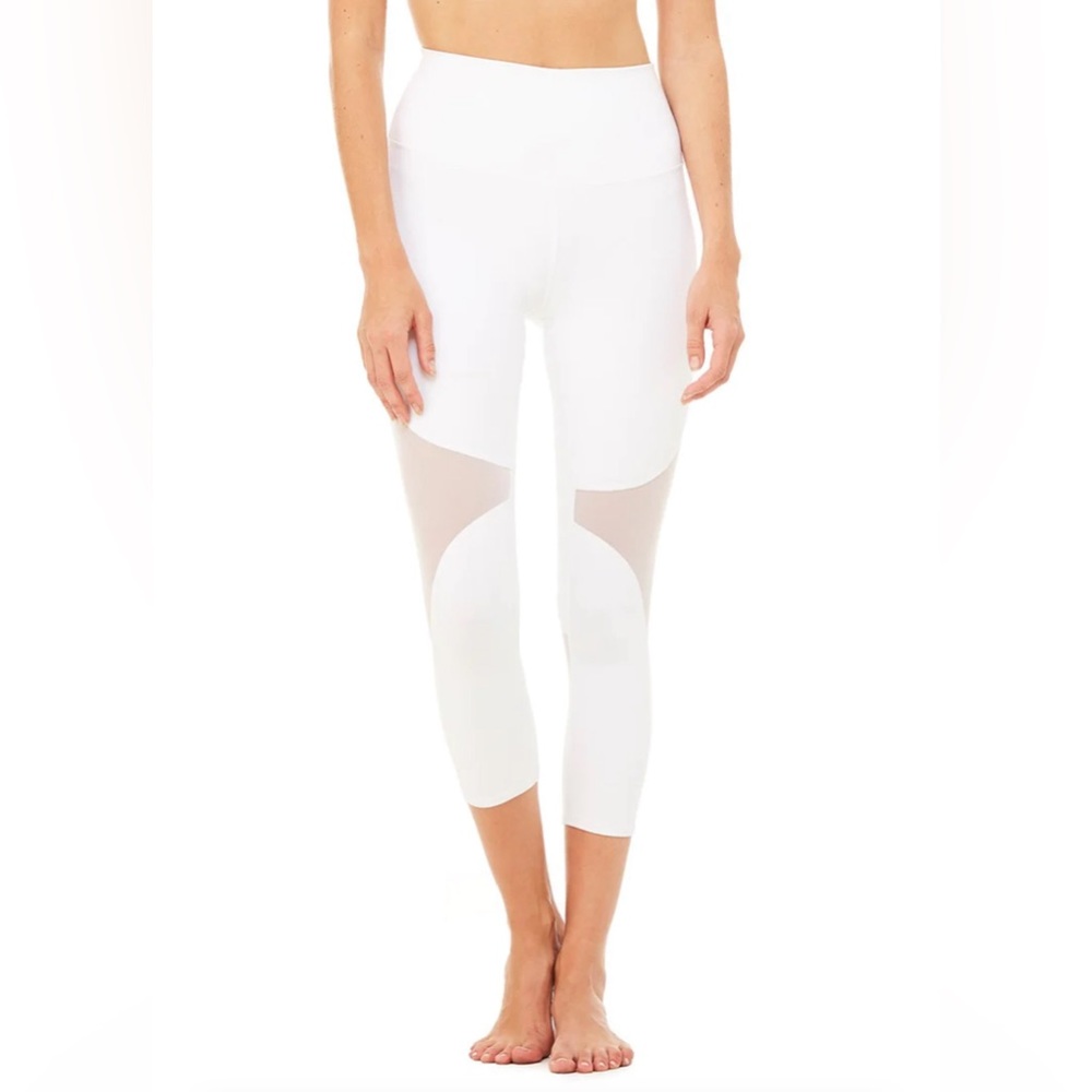 Alo yoga High-Waist Coast Capri size M